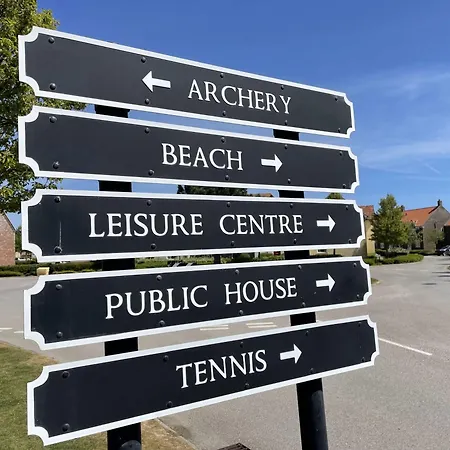 Pastures View - Part Of The The Bay Village With Pool, Gym And Direct Access, Pub, Restaurant, Tennis And Meadows Walks Filey