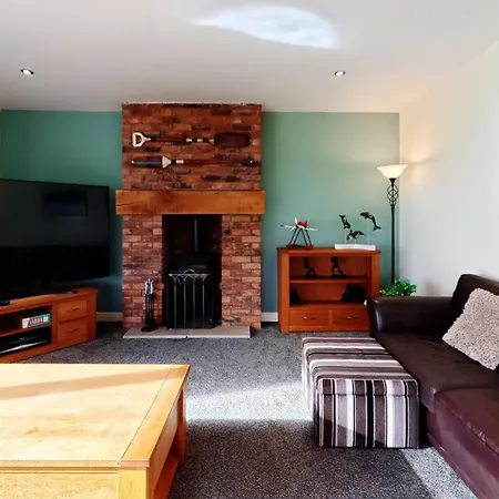 Pastures View - Part Of The The Bay Village With Pool, Gym And Direct Access, Pub, Restaurant, Tennis And Meadows Walks *