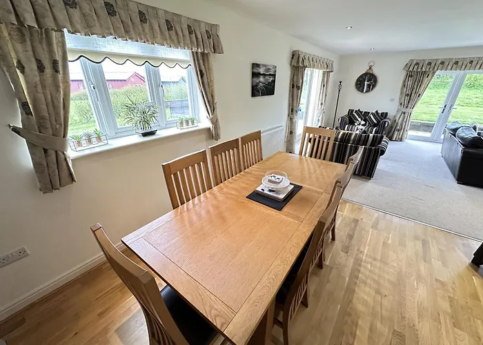 Pastures View - Part Of The The Bay Village With Pool, Gym And Direct Access, Pub, Restaurant, Tennis And Meadows Walks Filey