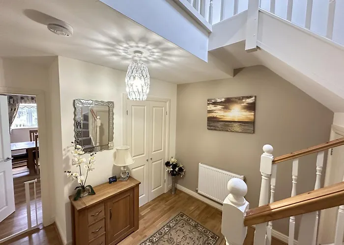 Hébergement de vacances Pastures View - Part Of The The Bay Village With Pool, Gym And Direct Access, Pub, Restaurant, Tennis And Meadows Walks *