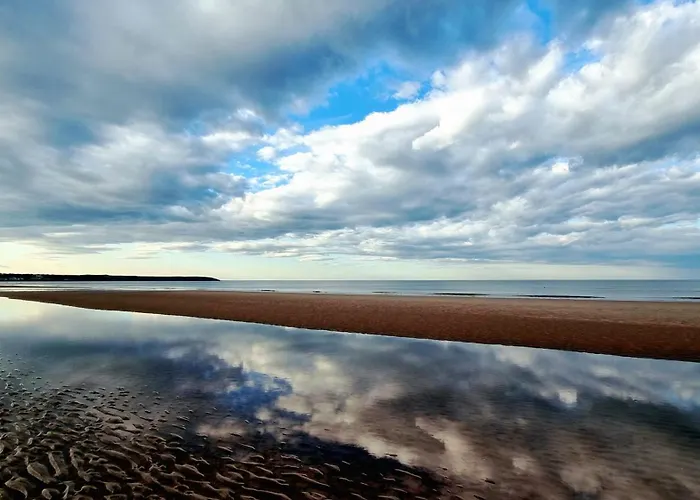 Pastures View - Part Of The The Bay Village With Pool, Gym And Direct Access, Pub, Restaurant, Tennis And Meadows Walks Filey