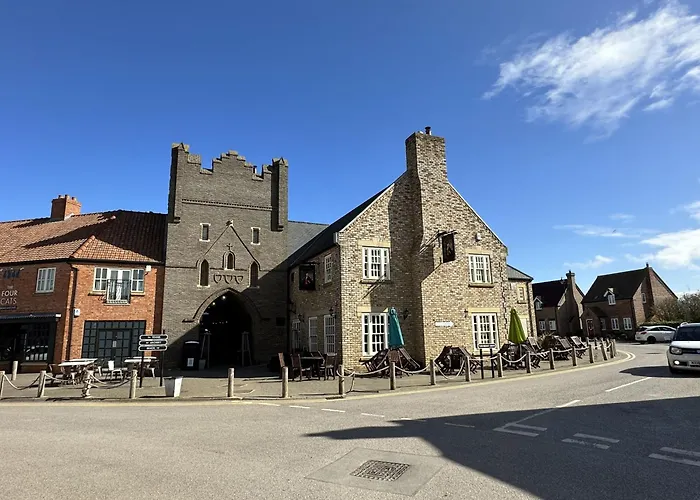 Pastures View - Part Of The The Bay Village With Pool, Gym And Direct Access, Pub, Restaurant, Tennis And Meadows Walks Filey