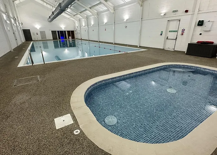 Hébergement de vacances Pastures View - Part Of The The Bay Village With Pool, Gym And Direct Access, Pub, Restaurant, Tennis And Meadows Walks