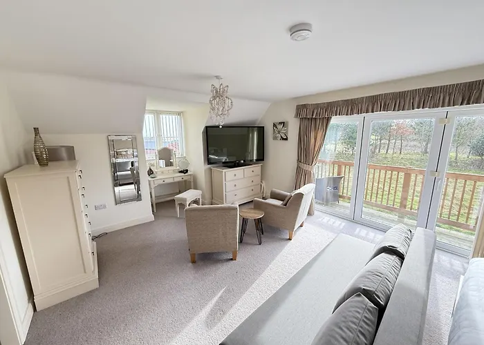 Hébergement de vacances Pastures View - Part Of The The Bay Village With Pool, Gym And Direct Access, Pub, Restaurant, Tennis And Meadows Walks