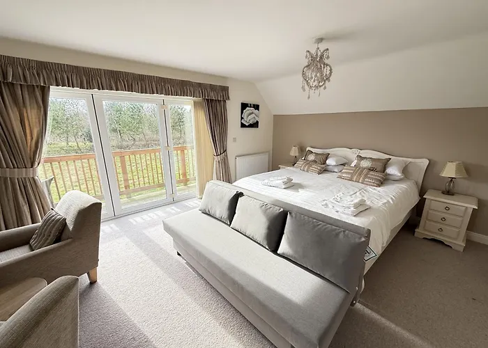 Pastures View - Part Of The The Bay Village With Pool, Gym And Direct Access, Pub, Restaurant, Tennis And Meadows Walks Hébergement de vacances *