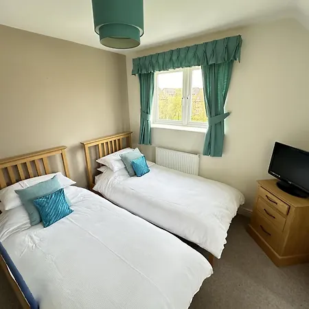 Tatil Evi Pastures View - Part Of The The Bay Village With Pool, Gym And Direct Access, Pub, Restaurant, Tennis And Meadows Walks