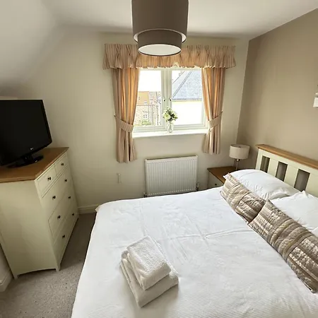 Pastures View - Part Of The The Bay Village With Pool, Gym And Direct Access, Pub, Restaurant, Tennis And Meadows Walks