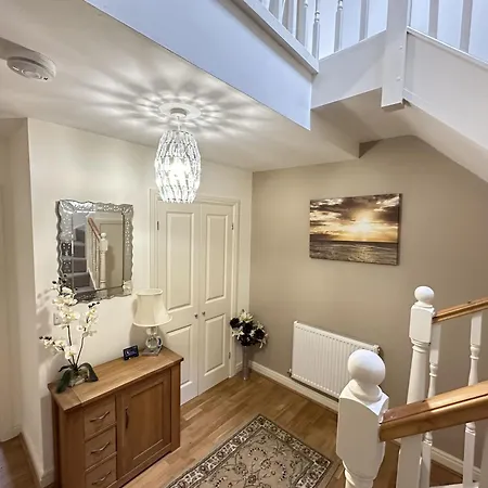 Tatil Evi Pastures View - Part Of The The Bay Village With Pool, Gym And Direct Access, Pub, Restaurant, Tennis And Meadows Walks *