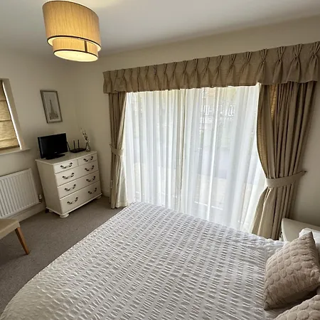 Pastures View - Part Of The The Bay Village With Pool, Gym And Direct Access, Pub, Restaurant, Tennis And Meadows Walks Filey